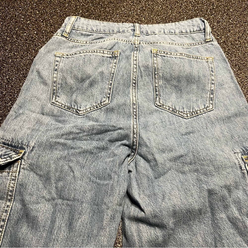 NWT The Drop Women's Montana Light Indigo Cargo Jeans Size 26 - Picture 10 of 14